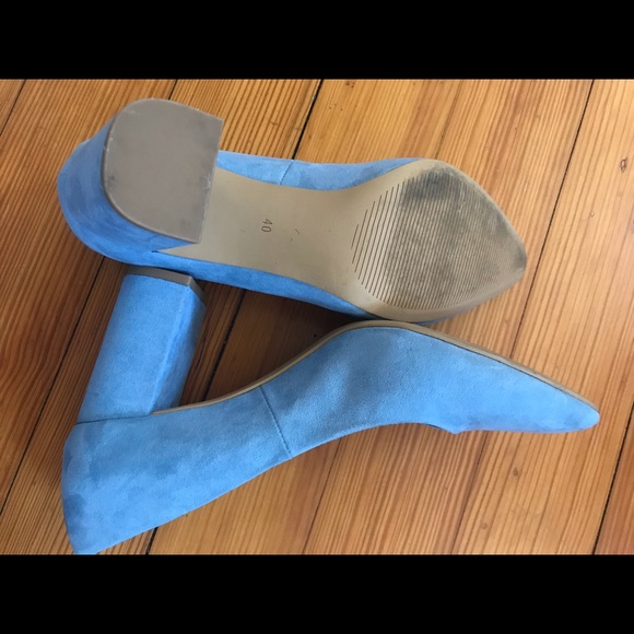 Shoes - Picture 5 of 5